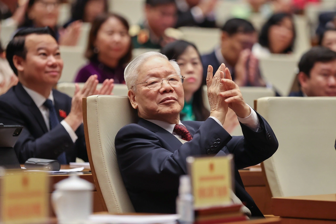 1.2. TONG BI THU NGUYEN PHU TRONG